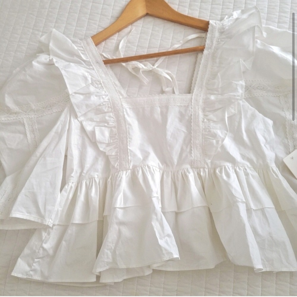 Peplum lace blouse